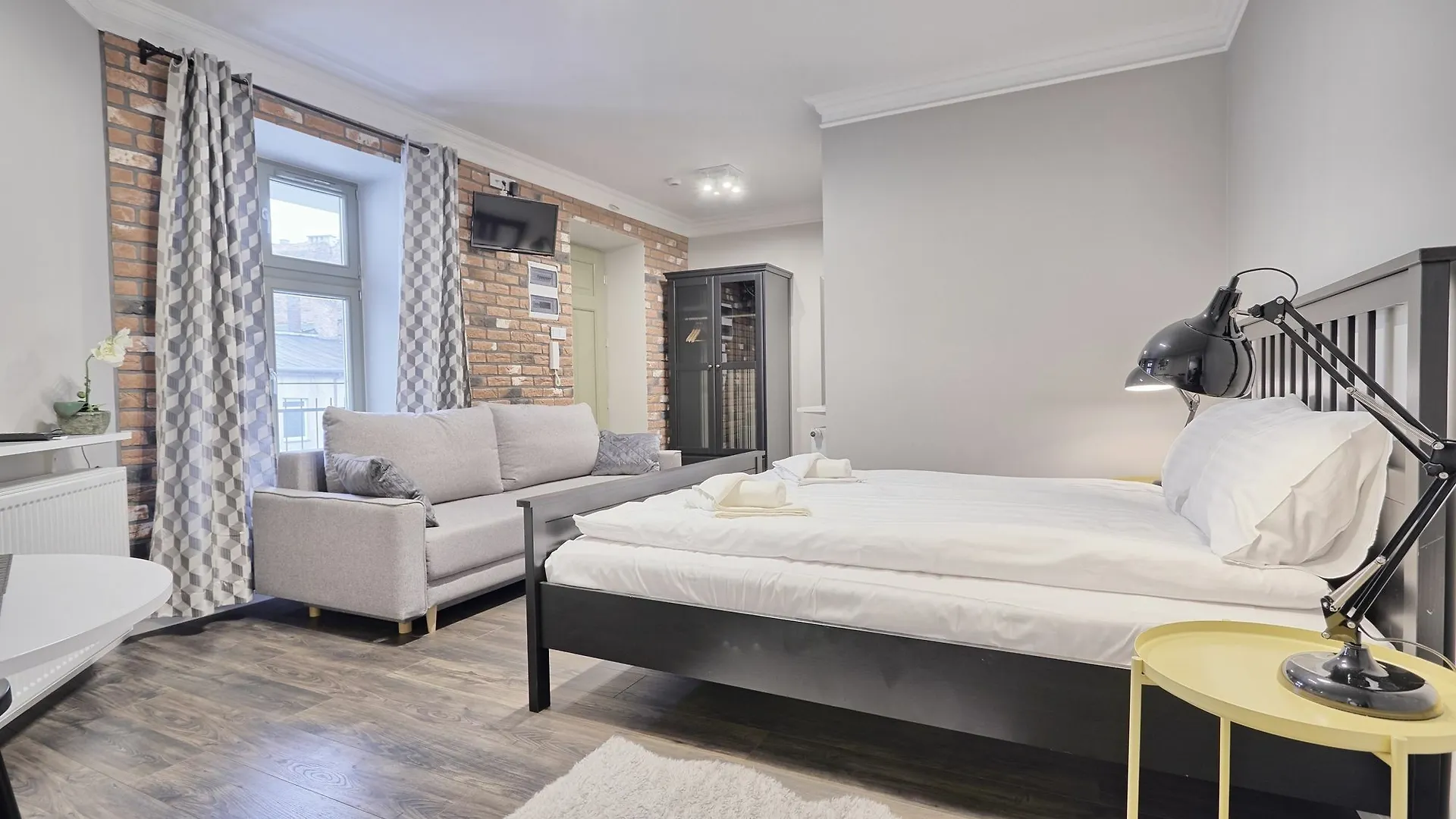 Ekoidea Apartments - Taja Krakow 0*,  Poland