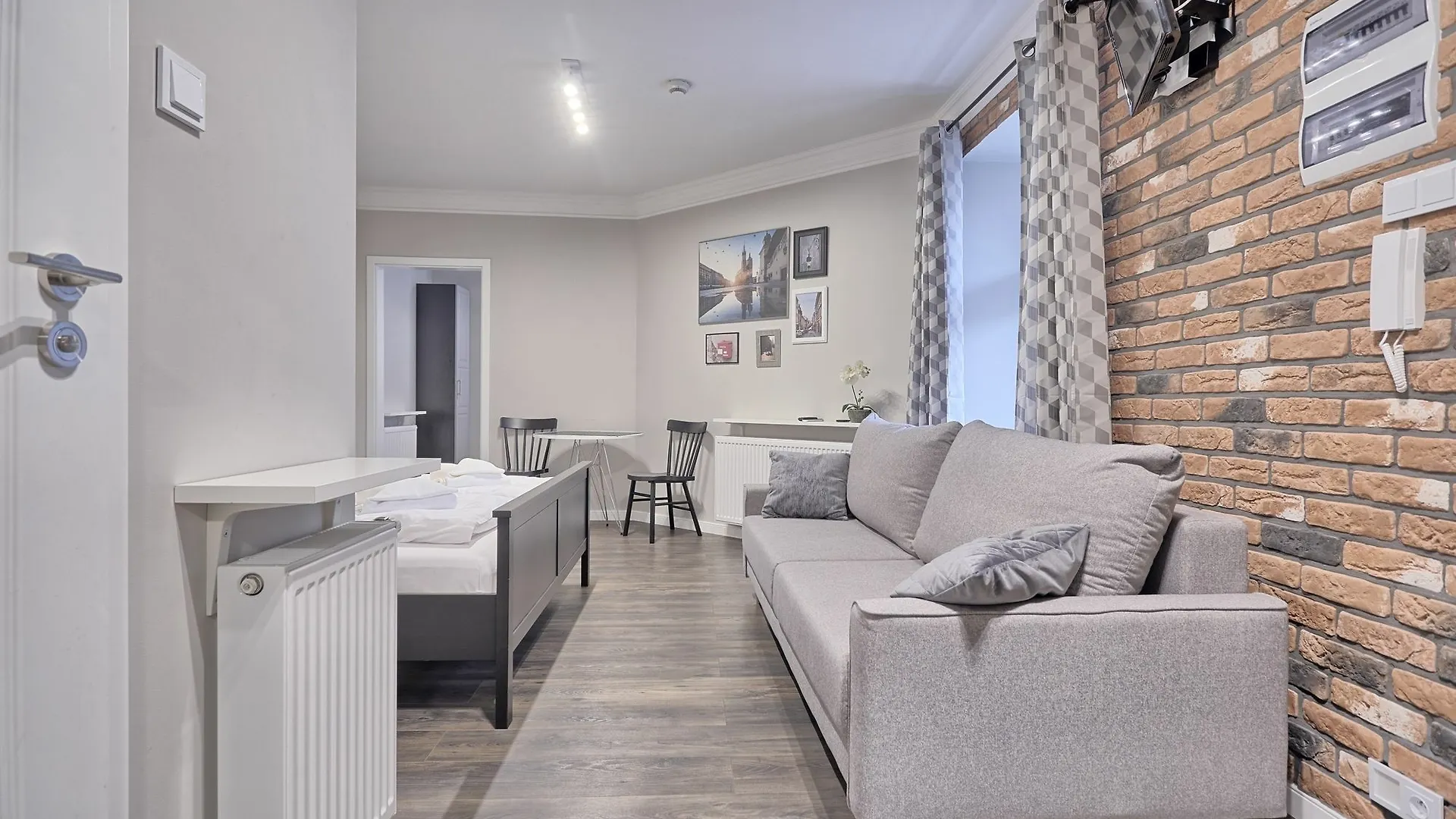 Ekoidea Apartments - Taja Krakow 0*,